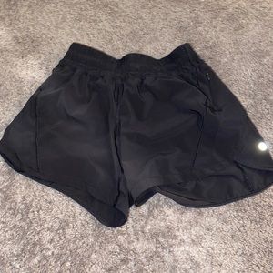 Lululemon Track That 5inch Short- Mid Rise